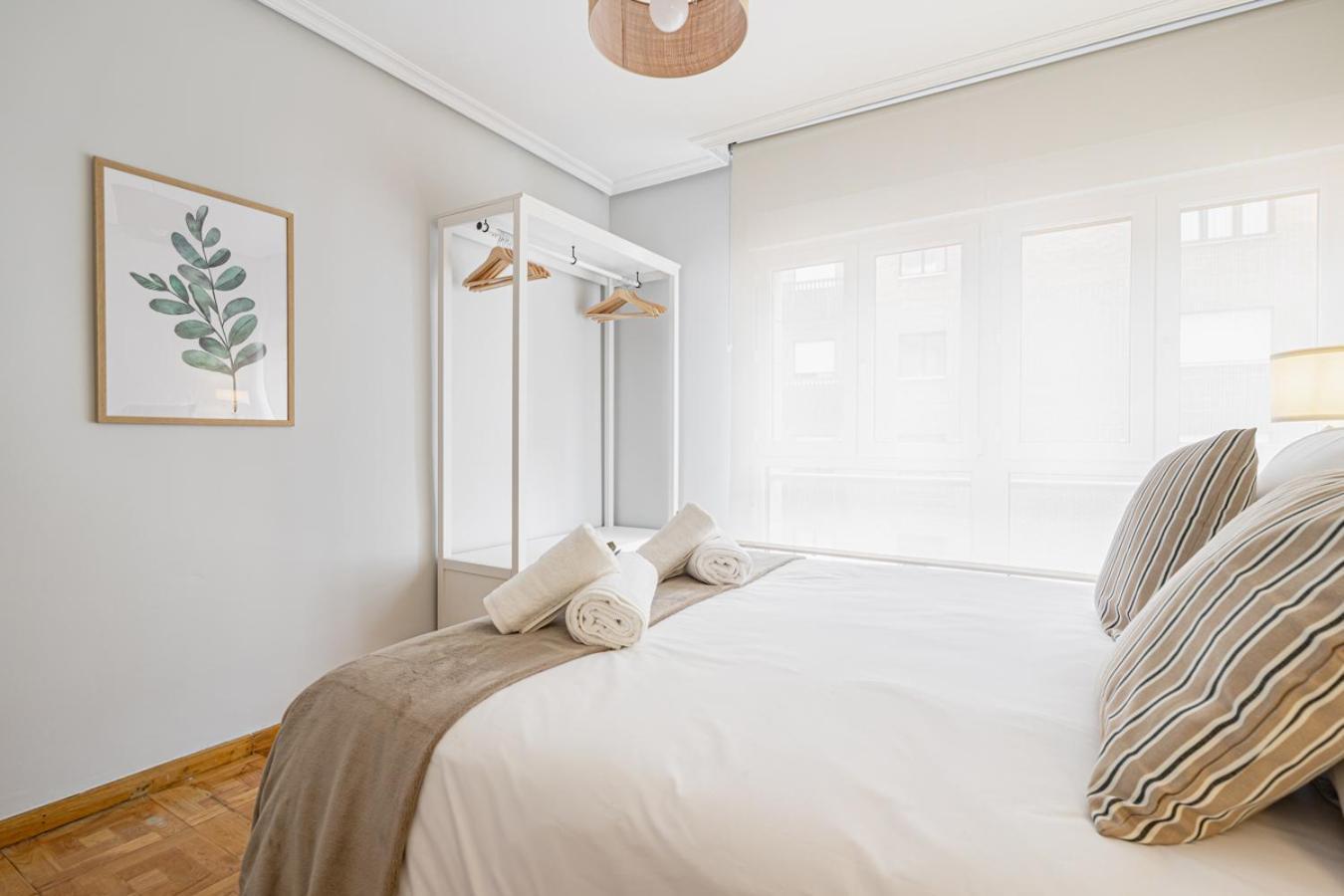 Apartamento Tres Mares Хихон Экстерьер фото