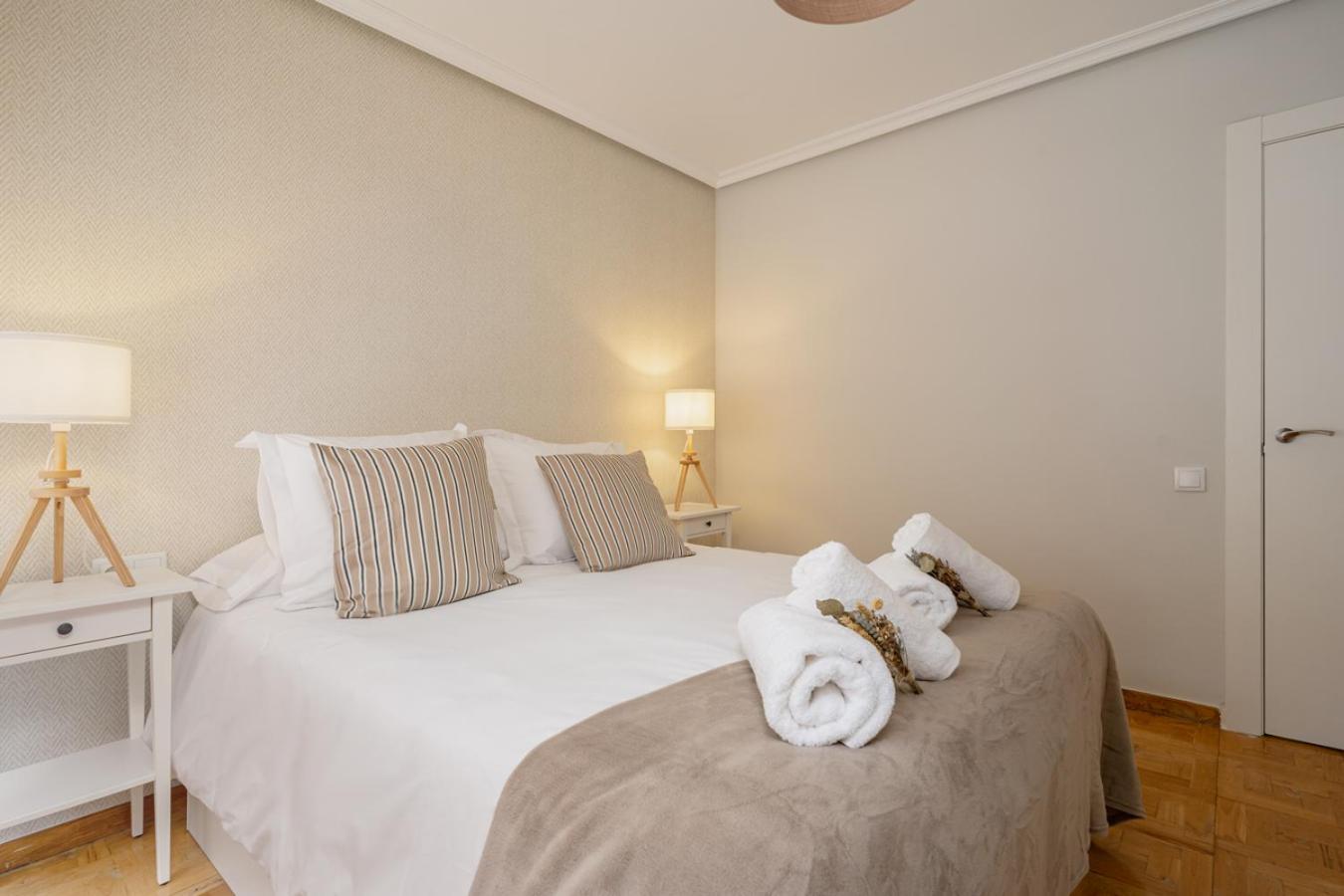 Apartamento Tres Mares Хихон Экстерьер фото