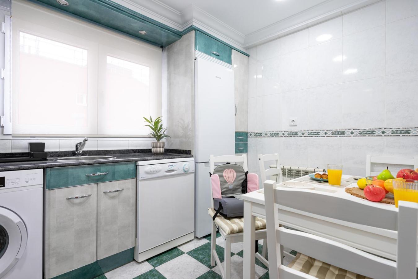 Apartamento Tres Mares Хихон Экстерьер фото