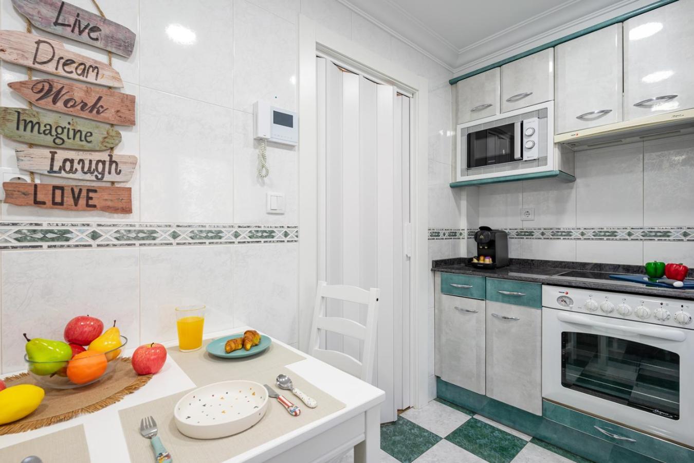 Apartamento Tres Mares Хихон Экстерьер фото